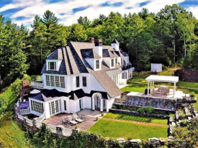 Tuscan Luxury in Vermont - Private 25 Acres, Views